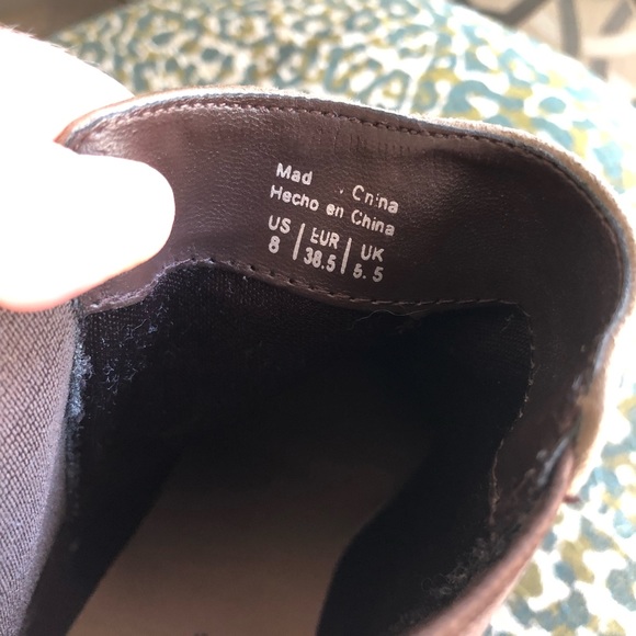 Light brown “call it spring” booties - Picture 3 of 8